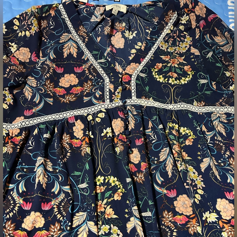 Women’s Umgee blouse; size xl; NWOT
